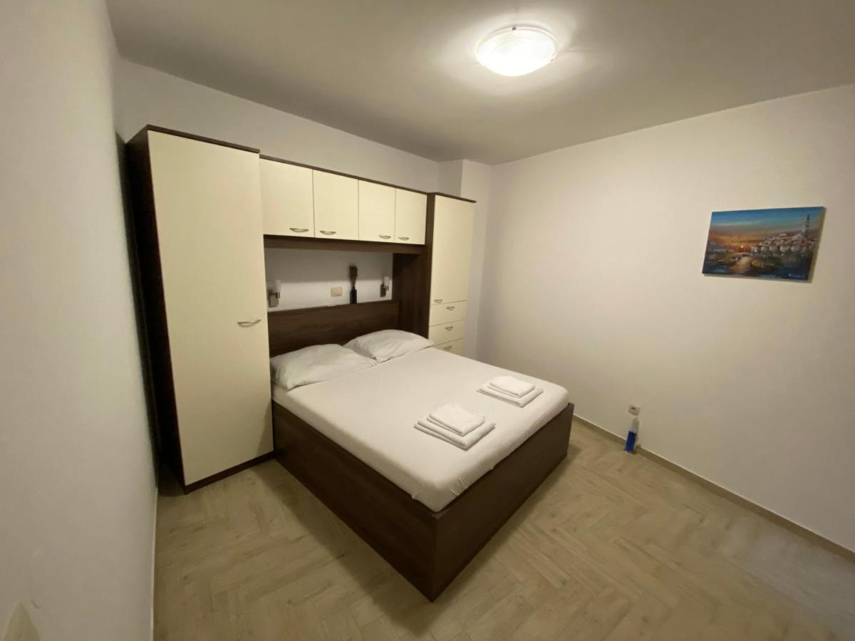 Apartments Nautica Novi Vinodolski Exterior photo